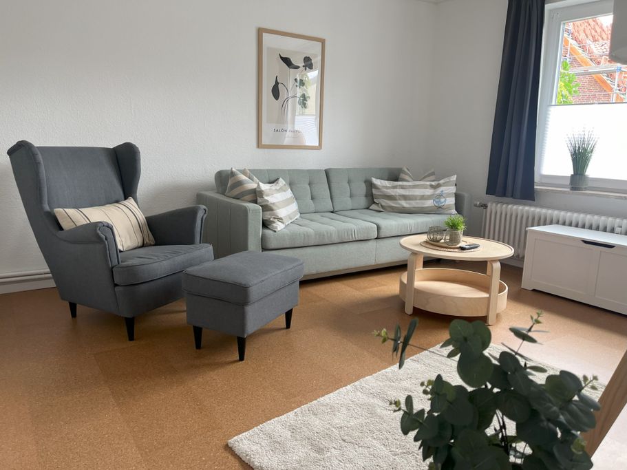 Wohnzimmer mit Schlafcouch